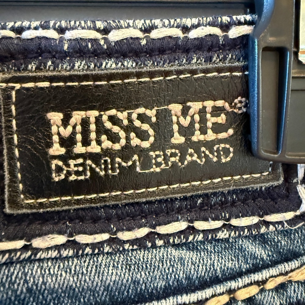 Miss Me Irene Skinny Jeans – Women's Size 28 - Picture 3 of 6